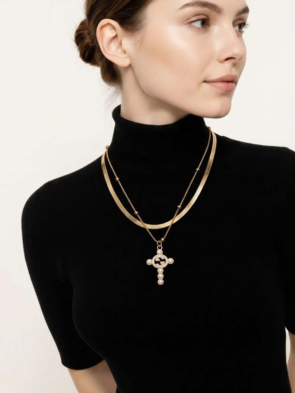 The Unbranded Brand chic layered